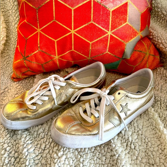 Converse Breakpoint Ox Metallic Gold Sneakers - Picture 2 of 9
